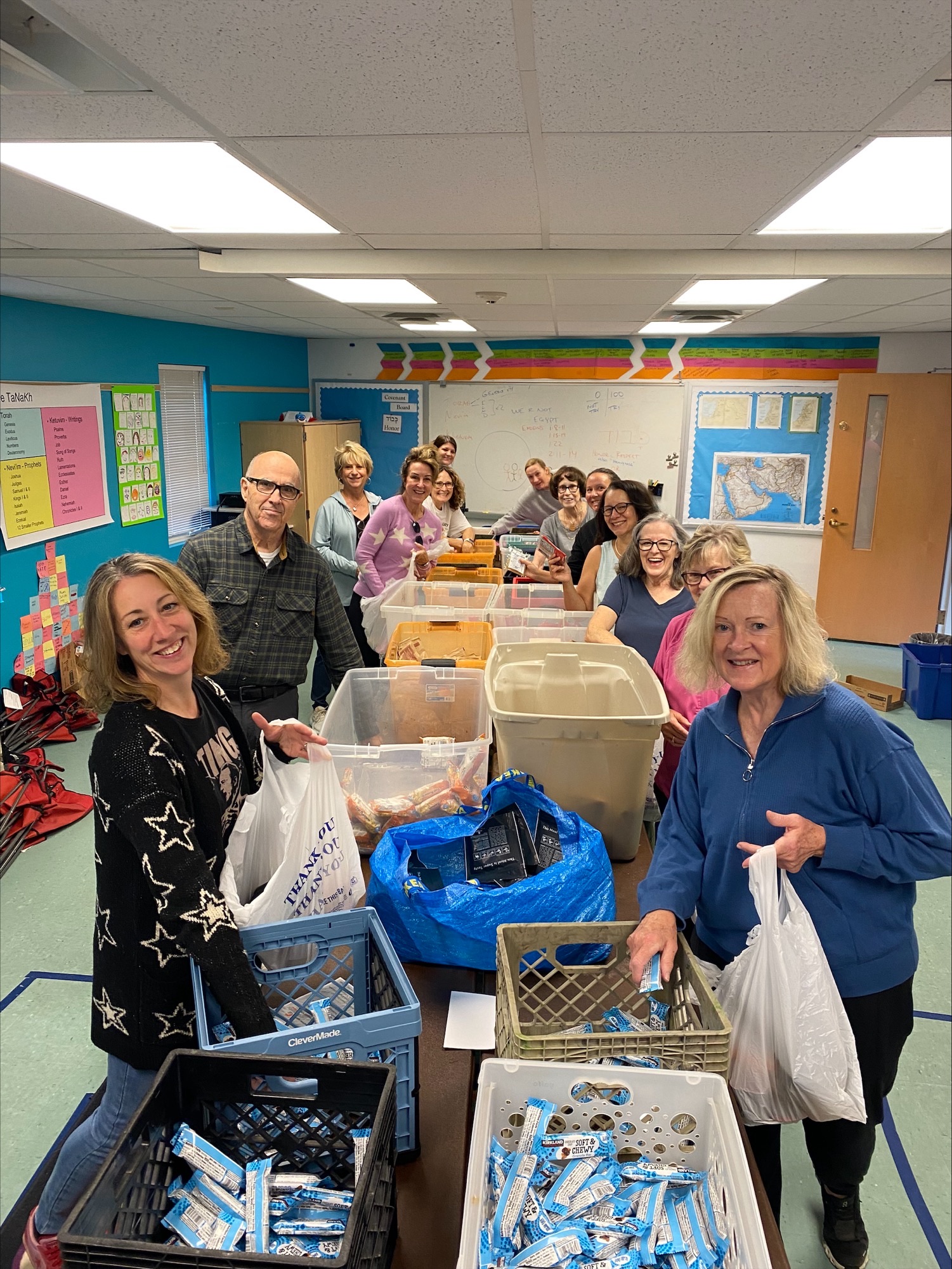processed-06F94B91-CCD6-4A61-AA7E-77D00FDC8C7C Helping Hungry Kids