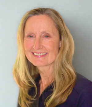 Deborah Nelson headshot 4